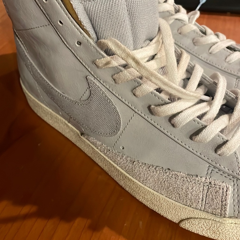 High Too Men’s Nike Blazers